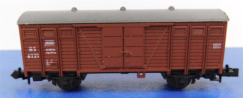 Elaine s Trains Roco N gauge 2306 Dutch NS 4 wheel van