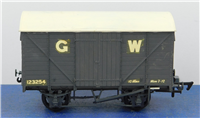 46048
