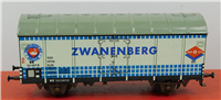 46943