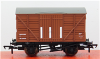 47637
