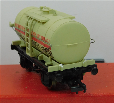 47625d