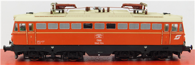 47858b