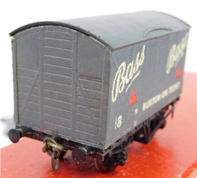 48136c