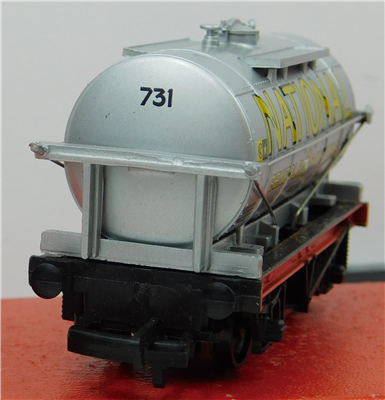 48934d