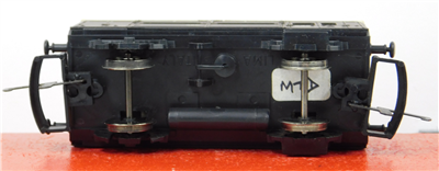 48995c