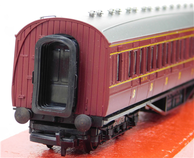49076f