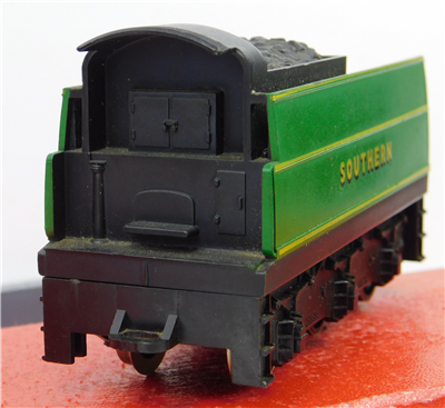 49568f