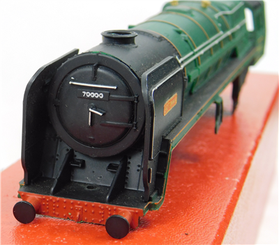 49570e