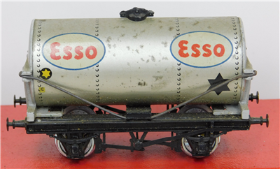 55546b