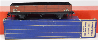 55565a