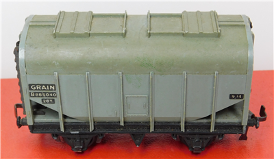 55567e