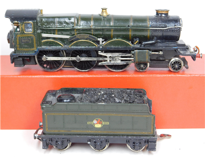 55621b