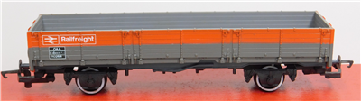 55653a