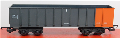 55658a