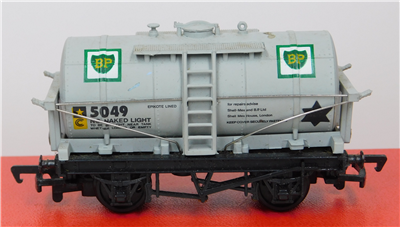 56051b