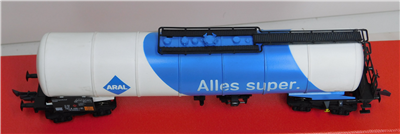 56157c