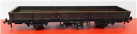 56572