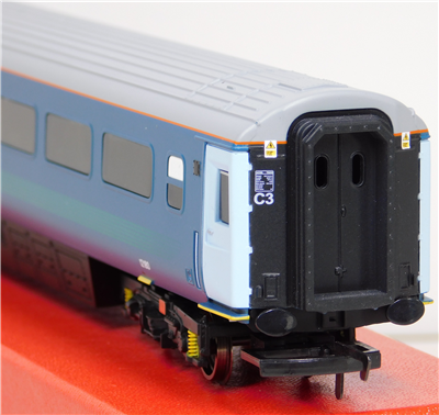 56608e