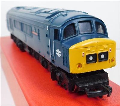 56877d
