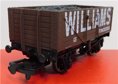 57016b